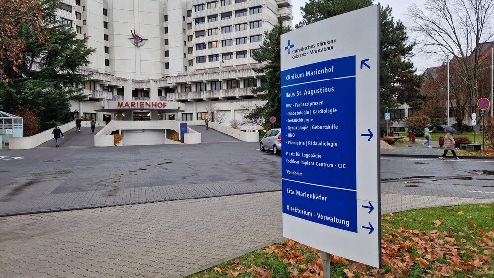 Das Krankenhaus Marienhof in Koblenz, Teil des Katholischen Klinikums Koblenz-Montabaur.