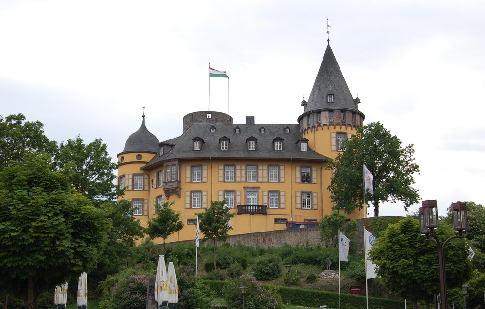 Genovevaburg, Ansicht von Nordosten