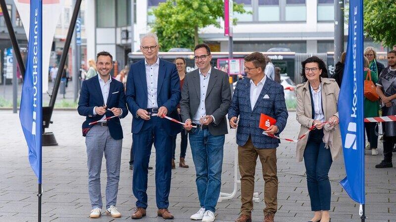 David Langer, Oberbürgermeister der Stadt Koblenz, Professor Dr. Karl Stoffel, Präsident der Hochschule Koblenz, Professor Dipl.-Ing. Nikolai Kugel, Initiator des Projekts, Matthias Nester, V