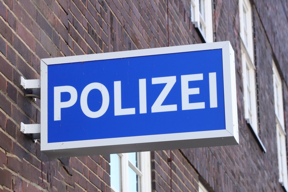 Die Polizei Simmern bittet um sachdienliche Hinweise.