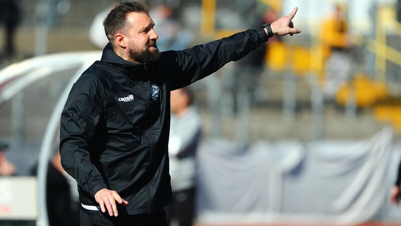 Heiner Backhaus, einstiger Cheftrainer des FC Rot-Weiss Koblenz, steht vor einem Engagement bei Zweitligist Eintracht Braunschweig.