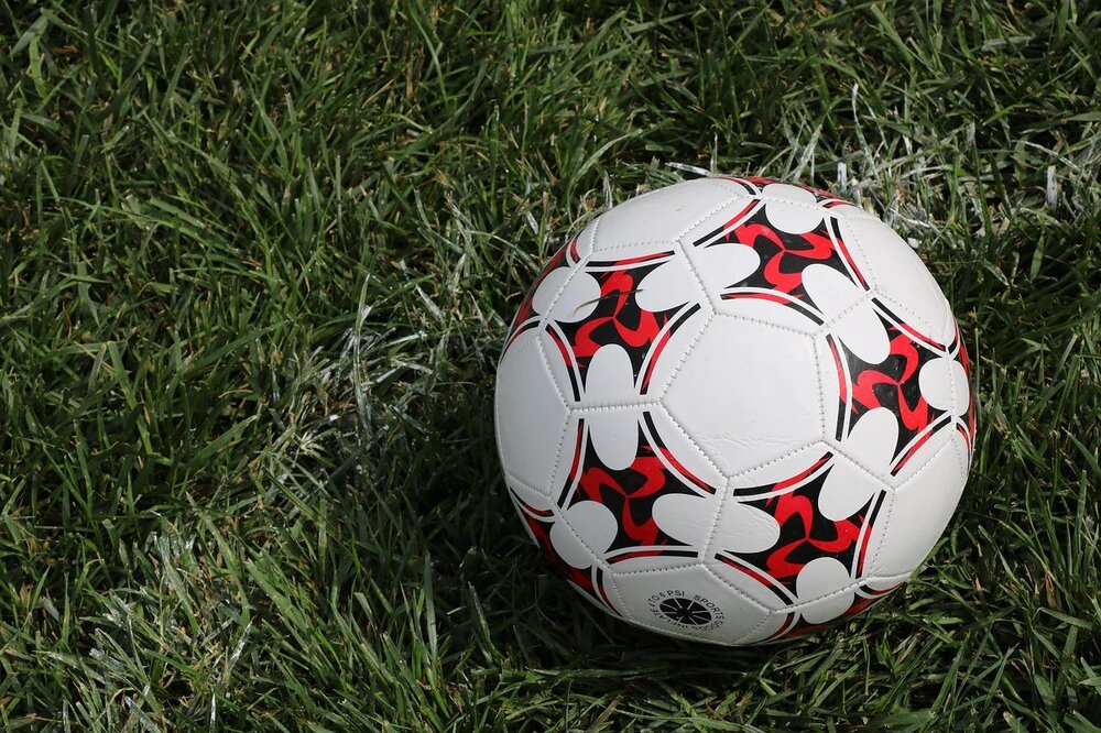 Fußball (Symbolbild)