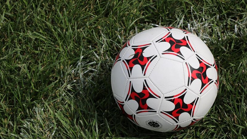 Fußball (Symbolbild)