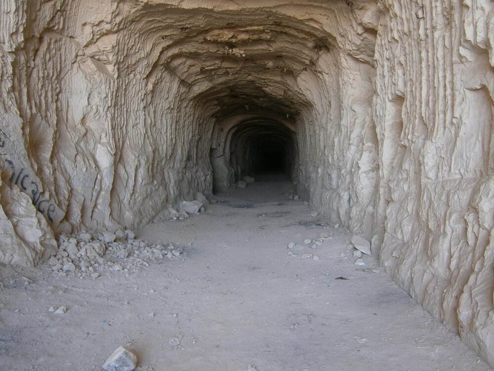Höhle / Tunnel (Symbolbild)
