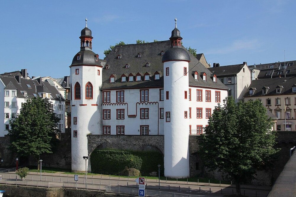 Die Alte Burg in Koblenz.