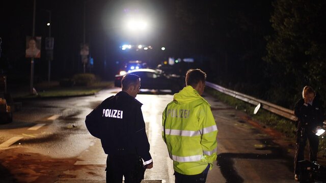 Schwerer Unfall auf B42 bei Koblenz: Drei Verletzte