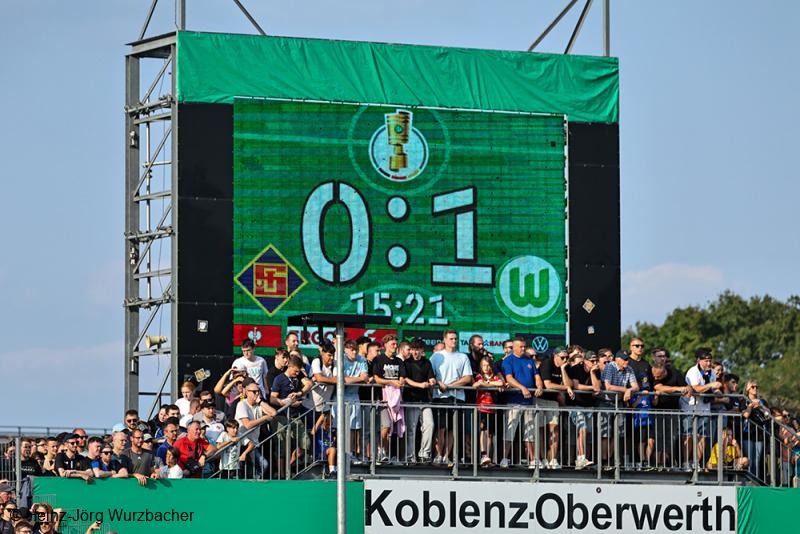 1. Runde DFB-Pokal 2024/2025: TuS Koblenz - VfL Wolfsburg 0:1 (Archivbild) 1. Runde DFB-Pokal 2024/2025: TuS Koblenz - VfL Wolfsburg 0:1 (Archivbild)