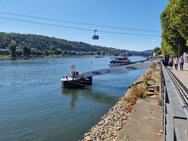 Am Pegel in Koblenz wurde ein Wasserstand von nur noch 25 Zentimetern gemessen (Bild von Dienstag, 28. Juli).