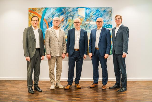 Auf Empfehlung der Vorstände haben die Aufsichtsräte der VR Bank RheinAhrEifel eG und der Raiffeisenbank Welling eG beschlossen, Fusionsgespräche aufzunehmen.