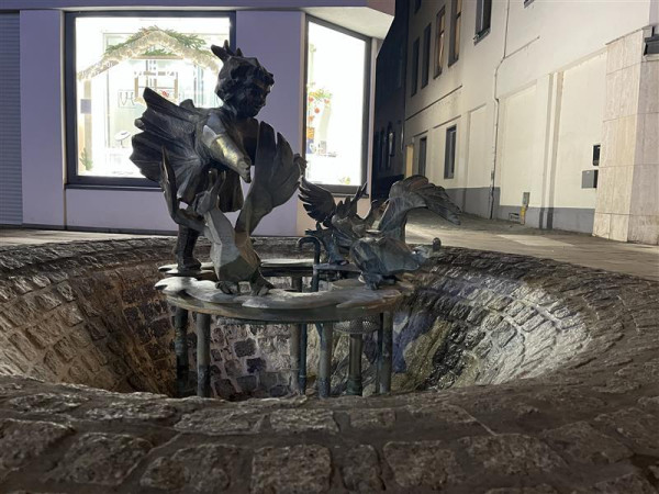 Der Entenbrunnen im Januar 2025.