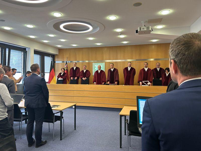 Der Richter begründete das Urteil mit dem Schutz der freiheitlichen demokratischen Grundordnung. Der Richter begründete das Urteil mit dem Schutz der freiheitlichen demokratischen Grundordnung.