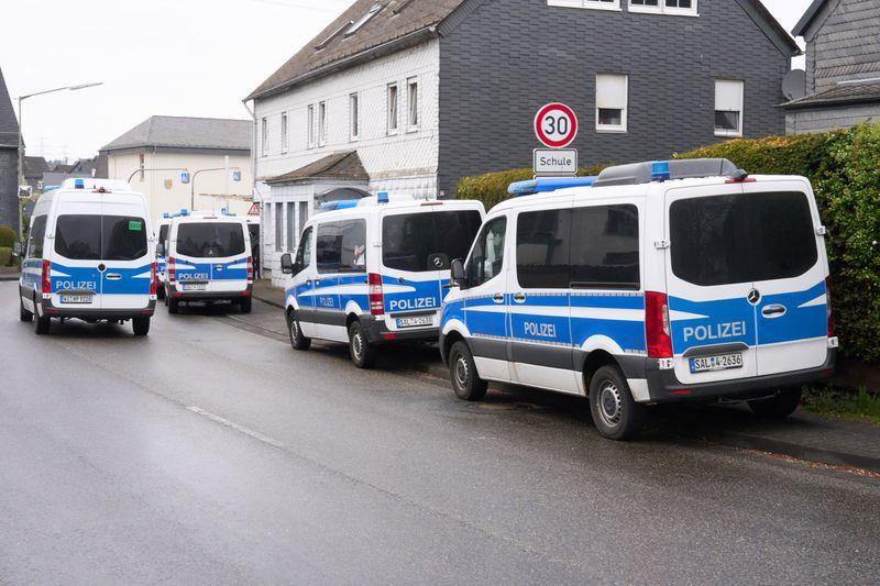 Der Tatverdächtige ist seit zwei Wochen verschwunden.