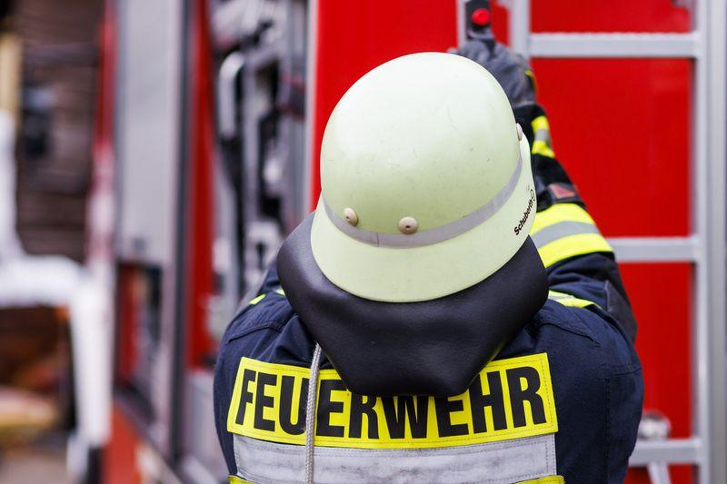 Die Feuerwehr löschte den Brand. (Symbolbild)