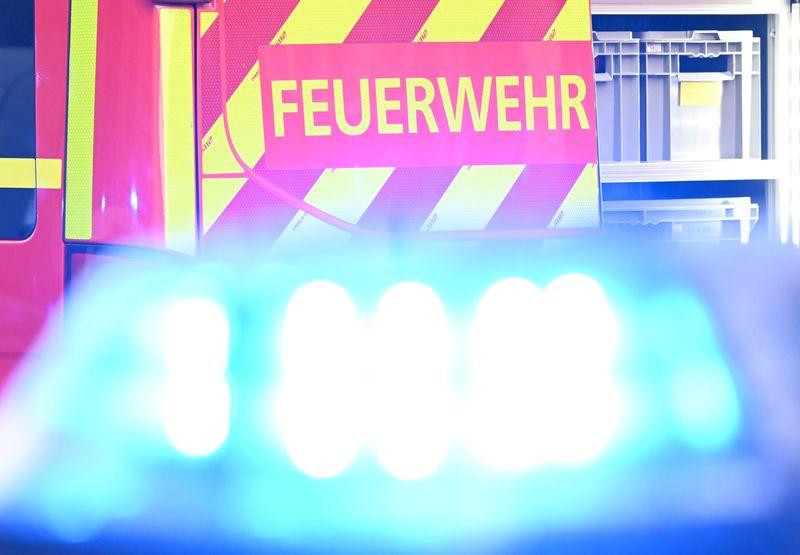 Die Feuerwehr löschte den Brand. (Symbolbild)