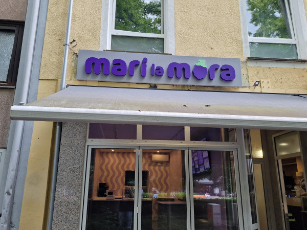 Die Franchise-Kette Mari La Mora hat sich auf verschiedene arabische Süßspeisenund Dessert-Variationen spezialisiert.