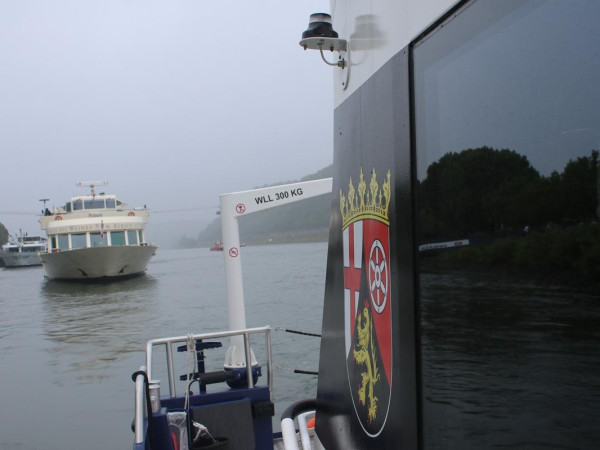 Die MS Asbach auf dem Rhein bei Koblenz.