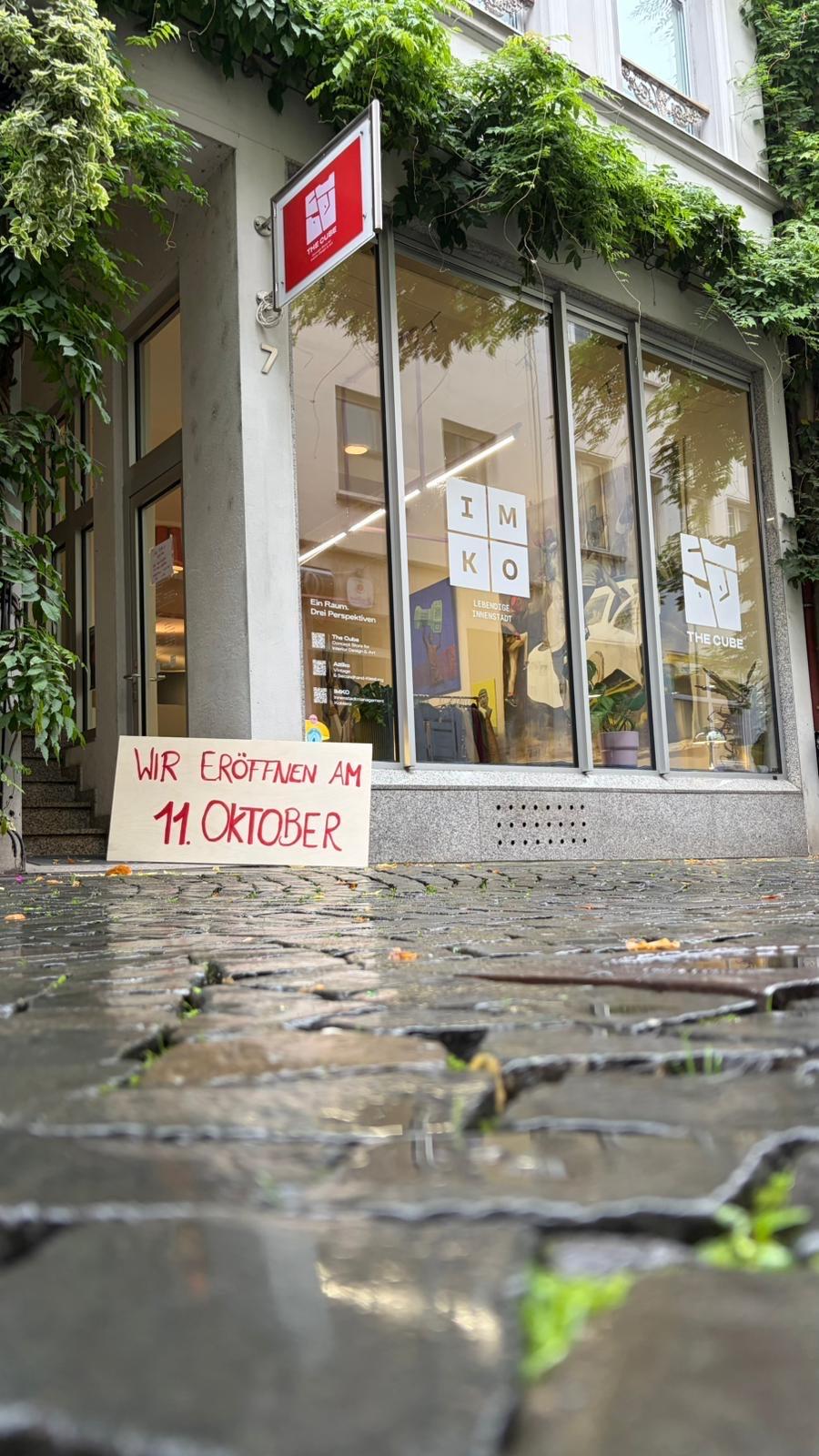 Ein neuer Laden für Vintage-Mode eröffnet in Koblenz: "attiko vintage".