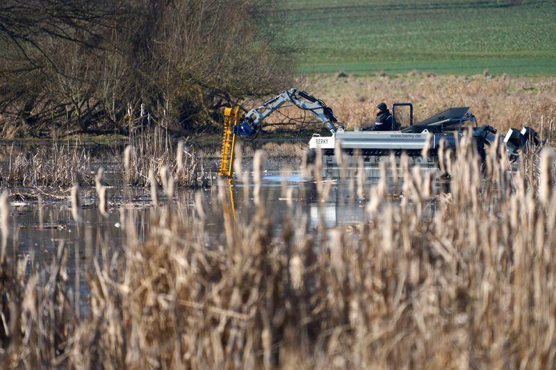 Ein Ölunfall am 21. Februar hatte Folgen für ein nahes Naturschutzgebiet. Ein Ölunfall am 21. Februar hatte Folgen für ein nahes Naturschutzgebiet.