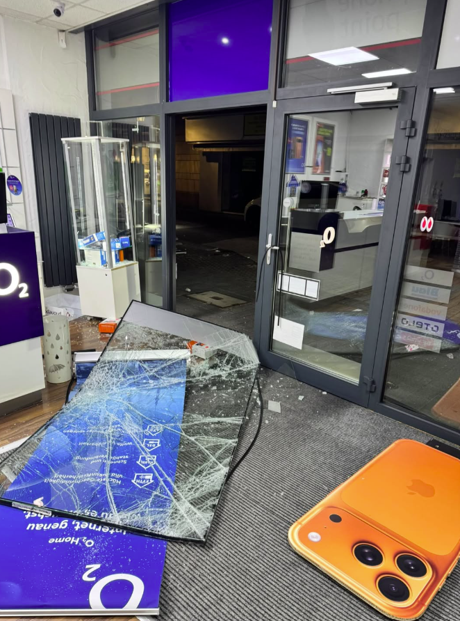 Einbruch in das Geschäft "Phonepoint" in Andernach