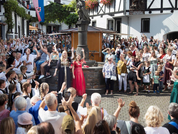 Eröffnung am Weinhof Winningen.