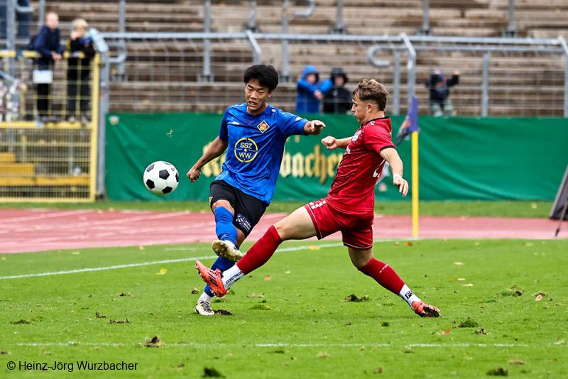 Fehlt der TuS Koblenz für mehrere Monate: Mittelfeldspieler Tomoya Kurogi (links)
