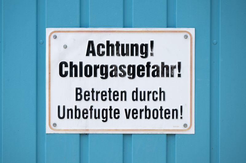 Im Mayener Schwimmbad ist Chlorgas in die Luft ausgetreten. (Symbolbild) Im Mayener Schwimmbad ist Chlorgas in die Luft ausgetreten. (Symbolbild)