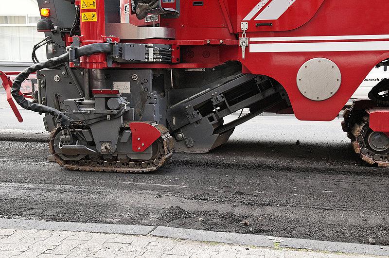 Straßenbauarbeiten (Symbolbild)