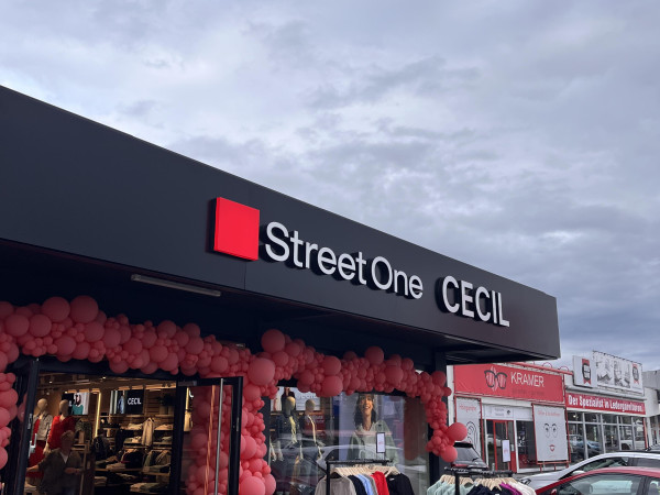 Street One und Cecil im Gewerbepark Mülheim-Kärlich.