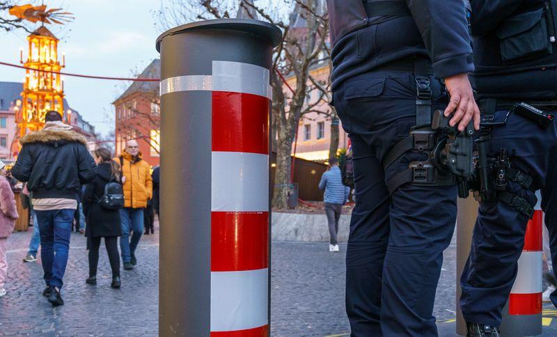 Weihnachtsmarkt Sicherheit Weihnachtsmarkt Sicherheit